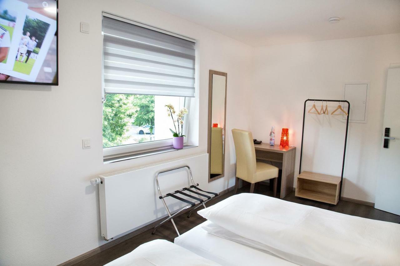 Sevendays Hotel And Boardinghouse Kirchheim Kirchheim  Ngoại thất bức ảnh
